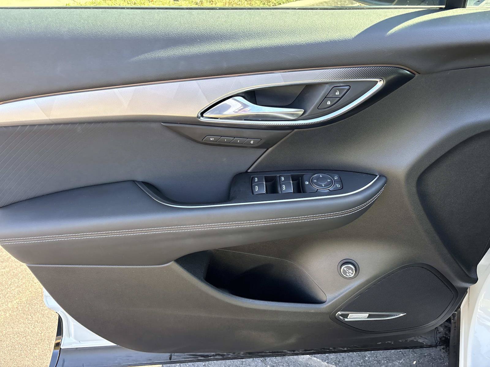 Used 2024 Buick Envision Sport Touring AWD/4WD image 12