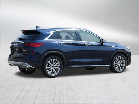 Used 2025 INFINITI QX50 Luxe AWD/4WD image 5