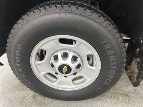 Used 2025 Chevrolet Silverado 2500 W/T w/ WT Convenience Package image 21