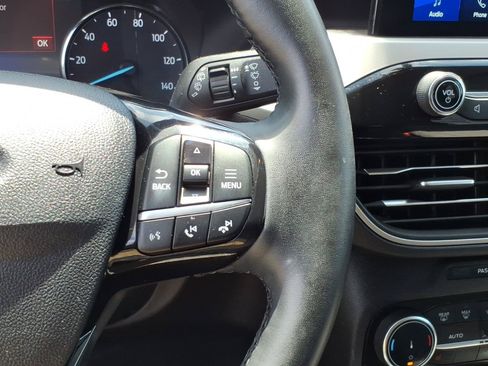 Certified 2022 Ford Escape SE w/ Convenience Package AWD/4WD image 17