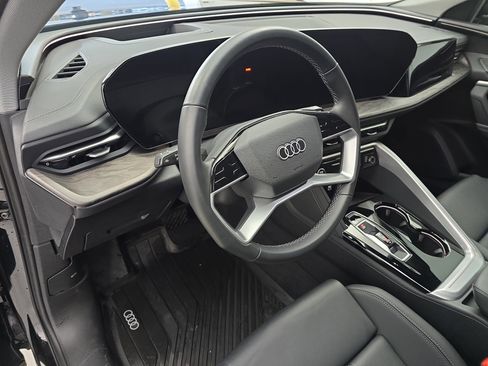 Used 2025 Audi Q5 Premium Plus image 16