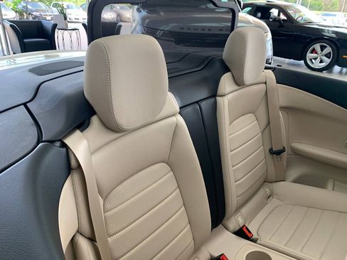 Used 2019 Mercedes-Benz C 300 Cabriolet image 14