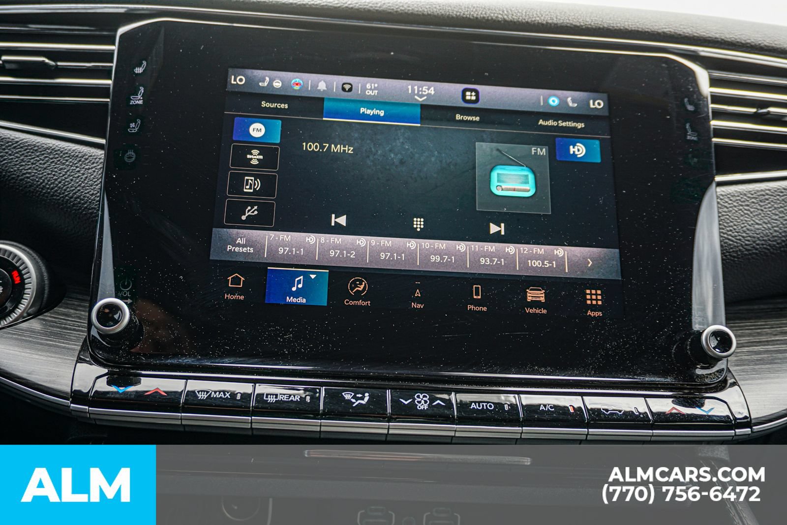 Used 2024 Jeep Wagoneer Series II w/ Flexible Seating Group RWD image 45