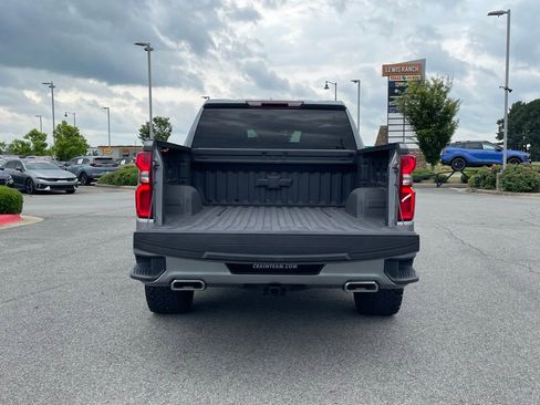 Used 2023 Chevrolet Silverado 1500 RST AWD/4WD image 7