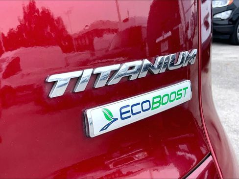 Used 2016 Ford Escape Titanium image 10
