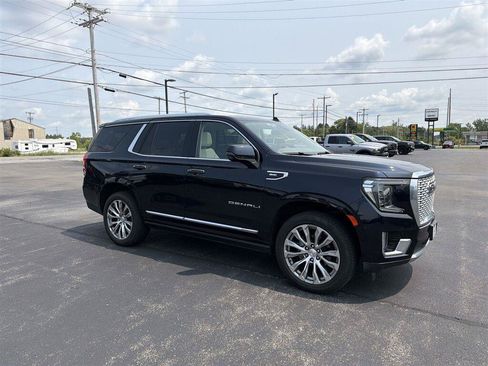 Used 2022 GMC Yukon Denali AWD/4WD image 2