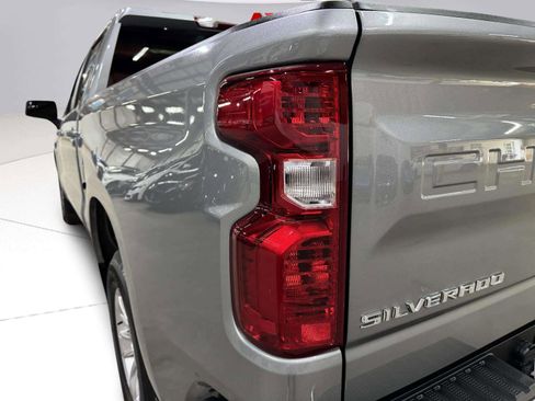 Used 2026 Chevrolet Silverado 1500 LT RWD image 11