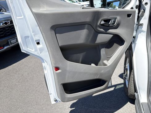 Used 2024 Ford Transit 250 148 Medium Roof Extended AWD w/ Load Area Protection Package image 15
