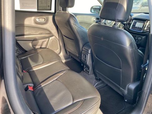 Used 2018 Jeep Compass Limited w/ Navigation Group AWD/4WD image 20