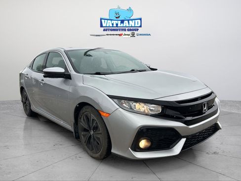 Used 2018 Honda Civic EX image 7