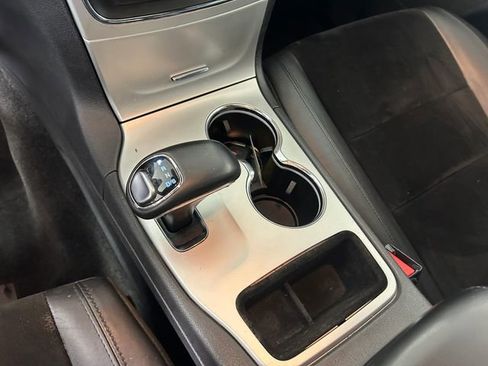 Used 2015 Jeep Grand Cherokee Altitude image 21