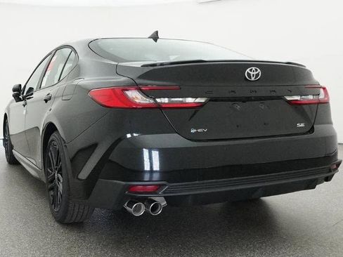 New 2026 Toyota Camry SE image 22