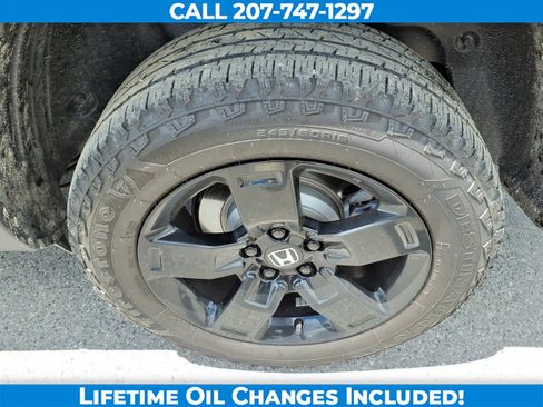 Used 2025 Honda Ridgeline Black Edition image 9