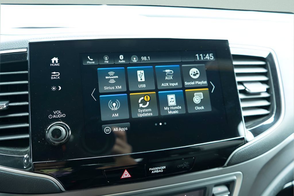 Used 2023 Honda Passport EX-L image 25