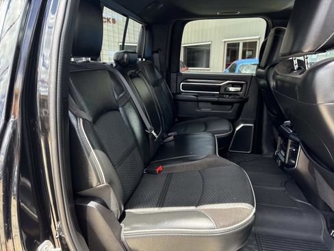 Used 2024 RAM 2500 Laramie w/ Night Edition AWD/4WD image 9