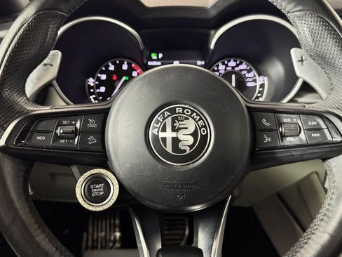 Used 2020 Alfa Romeo Stelvio Ti Sport w/ Quick Order Package 22S Sport AWD/4WD image 15