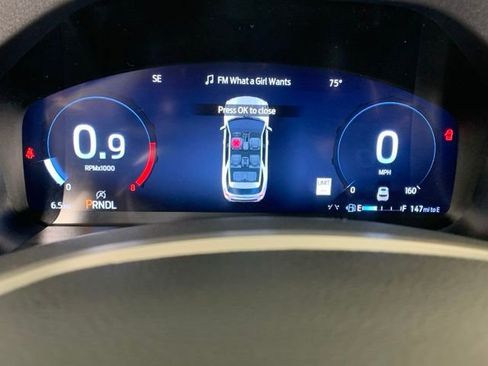 Used 2025 Ford Explorer Active image 29