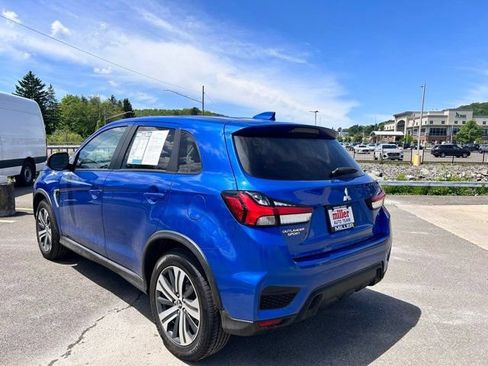 Used 2024 Mitsubishi Outlander Sport SE AWD/4WD image 3