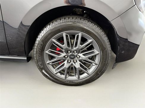 Used 2025 Ford Expedition Max Platinum w/ Stealth Performance Package AWD/4WD image 37