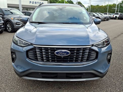 Used 2023 Ford Escape SE w/ PHEV Premium Package FWD image 3