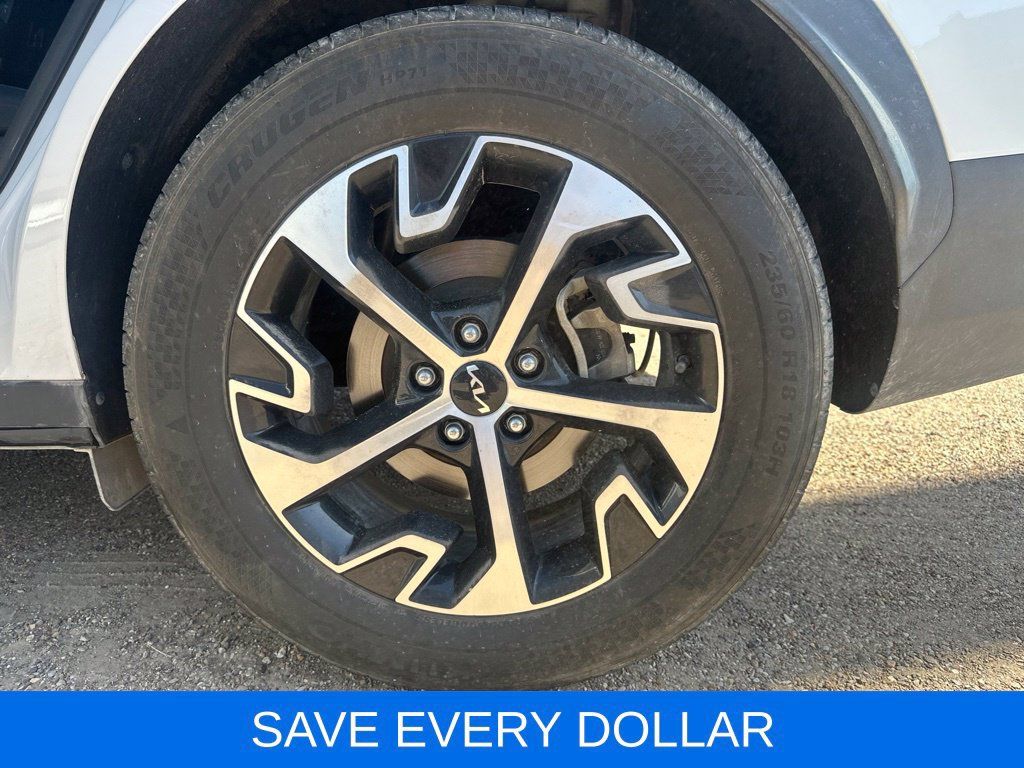 Used 2023 Kia Sportage EX FWD image 19