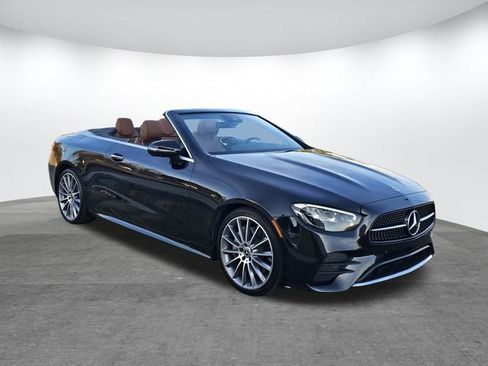 Used 2022 Mercedes-Benz E 450 Cabriolet image 2