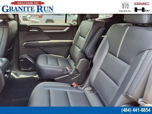 New 2026 GMC Acadia Elevation w/ Elevation Premium Package image 8