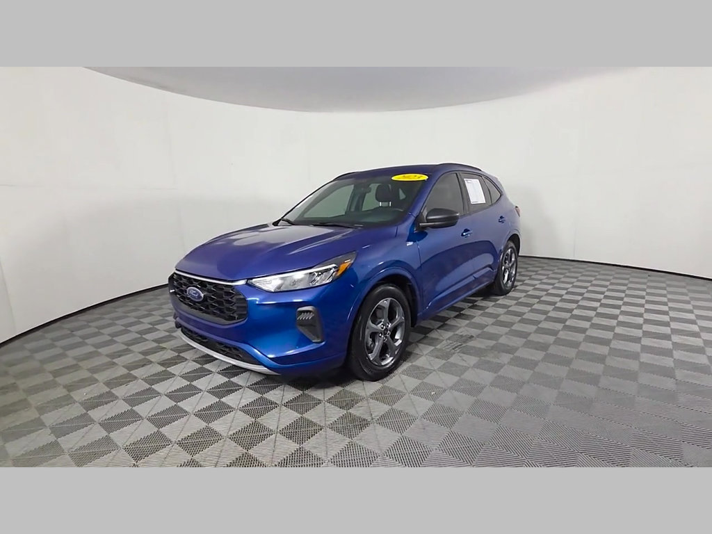 Used 2023 Ford Escape ST-Line w/ Tech Pack #1 FWD image 50