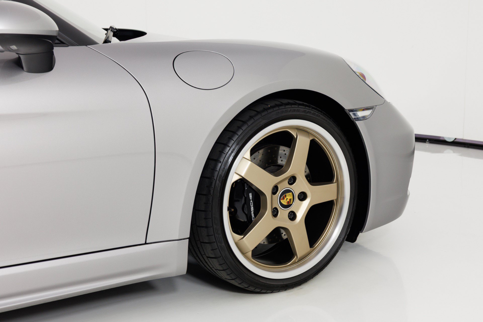 Used 2021 Porsche 718 Boxster RWD image 69