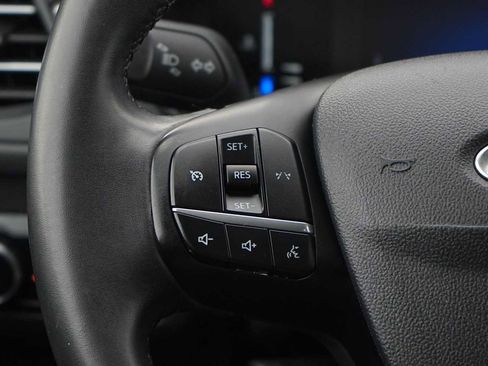 Used 2023 Ford Escape Active image 17