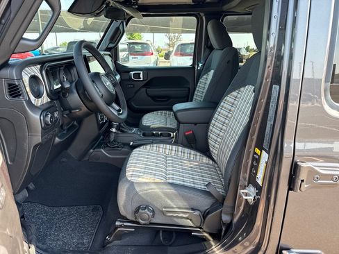 New 2026 Jeep Wrangler Unlimited Sport AWD/4WD image 23