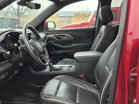 Used 2022 Chevrolet Traverse Premier w/ LPO, Floor Liner Package image 6