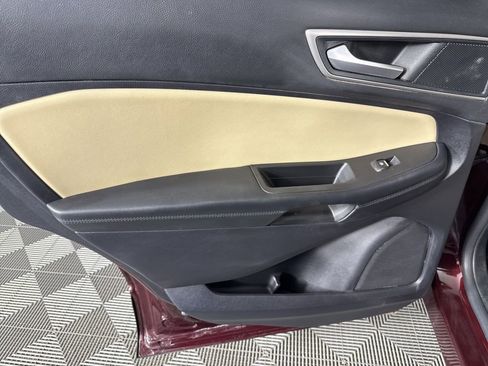 Used 2021 Ford Edge SEL w/ Convenience Package AWD/4WD image 26
