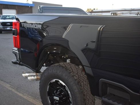 New 2025 Ford F350 Lariat w/ Lariat Ultimate Package image 22