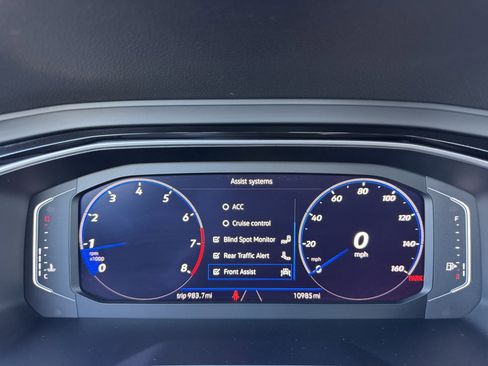 Used 2024 Volkswagen Jetta GLI 40th Anniversary Edition image 19