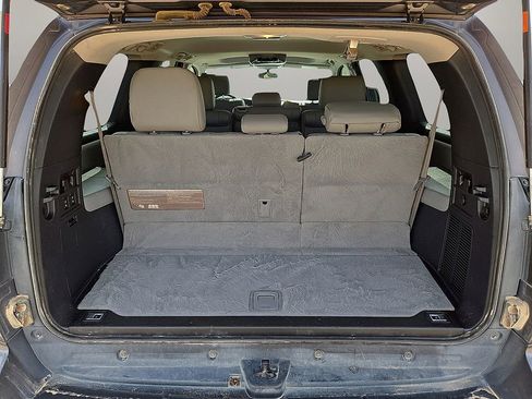 Used 2017 Toyota Sequoia SR5 w/ Premium Package image 15