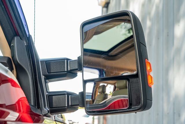 Used 2015 Ford F350 Lariat w/ Lariat Ultimate Package AWD/4WD image 16