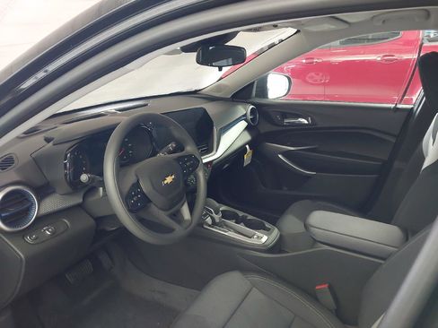 New 2026 Chevrolet Trax LS FWD image 2