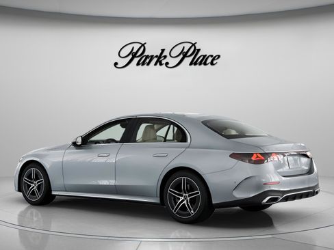 New 2026 Mercedes-Benz E 350 Sedan image 10