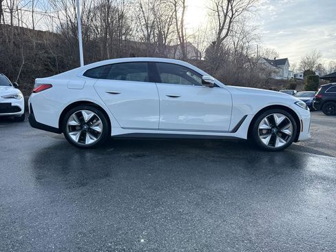 Used 2023 BMW i4 eDrive35 w/ Premium Package image 69