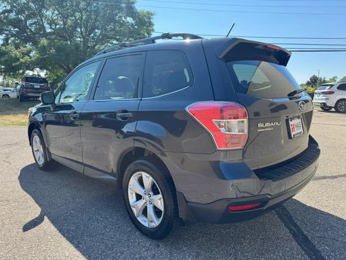 Used 2014 Subaru Forester 2.5i Touring AWD/4WD image 7