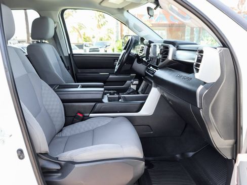 Used 2023 Toyota Tundra SR5 w/ SR5 Convenience Package RWD image 39