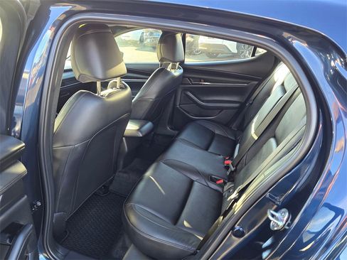 Used 2024 MAZDA MAZDA3 s image 12