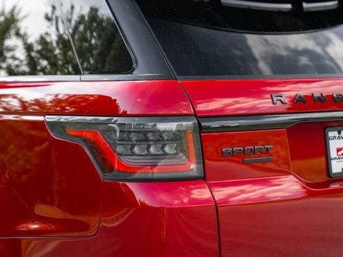 Used 2019 Land Rover Range Rover Sport SE AWD/4WD image 15