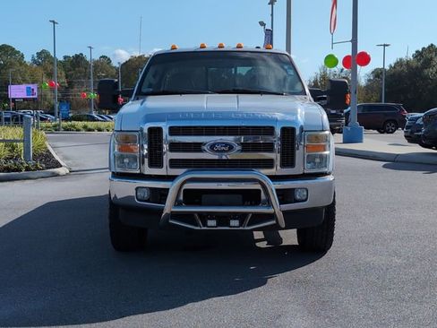 Used 2010 Ford F250 Lariat image 9