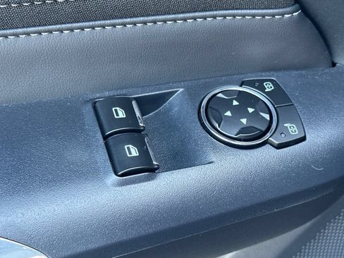 Used 2024 Ford Mustang Coupe RWD image 13