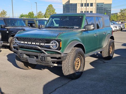 Used 2023 Ford Bronco Wildtrak AWD/4WD image 10