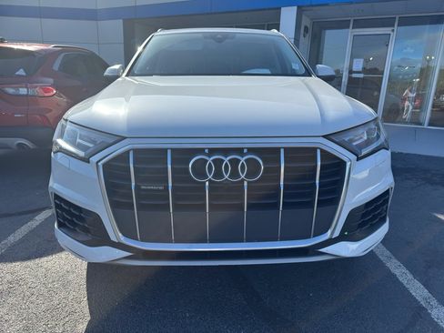 Used 2020 Audi Q7 3.0T Premium AWD/4WD image 2