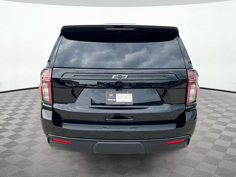 Used 2024 Chevrolet Tahoe Z71 w/ Luxury Package AWD/4WD image 7