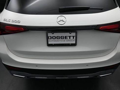New 2026 Mercedes-Benz GLC 300 image 10